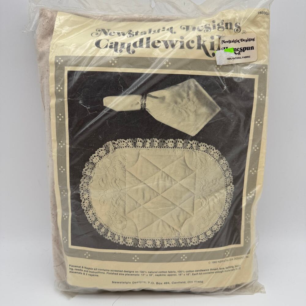 Vintage Newstalgia Candlewicking Placemat & Napkin Craft Kit Sealed
